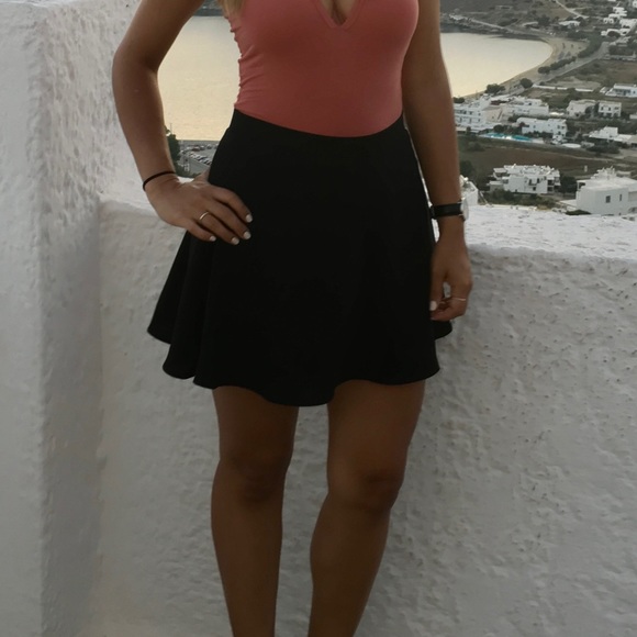 Express Black A-line Mini Skirt - Picture 3 of 3